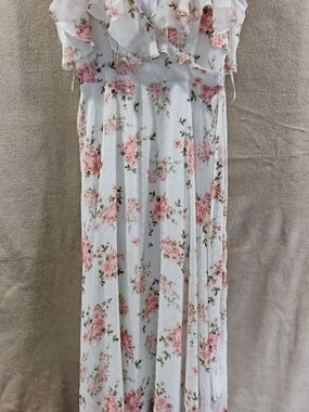 Romantic Pink Floral Maxi Dress in White
